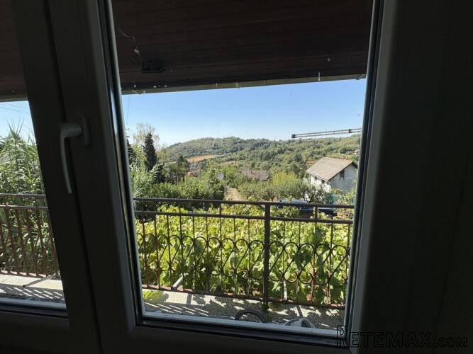 Vikend kuća 55m2,uknjižena,na 10ari placa - 16