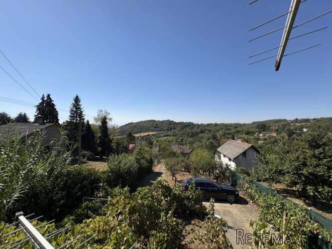 Vikend kuća 55m2,uknjižena,na 10ari placa - 17