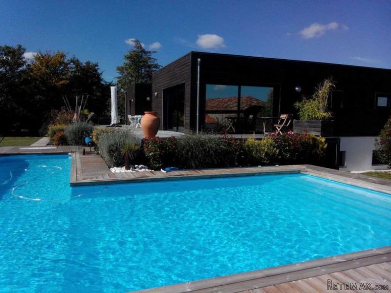 Architect Designed House with Pool