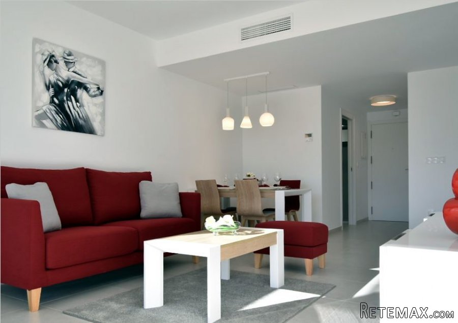 Beautiful apartment in Villamartin. The property consists..