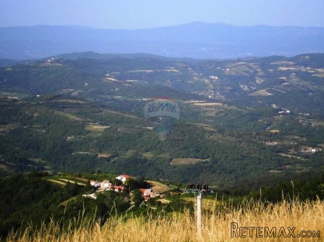 Zemljište turističke namjene - 3