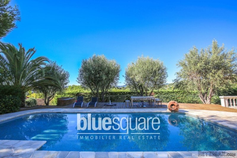 2/3 bedrooms apartment with pool in..