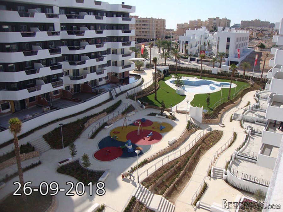 Property in Arenales del Sol, located in a quiet and very..