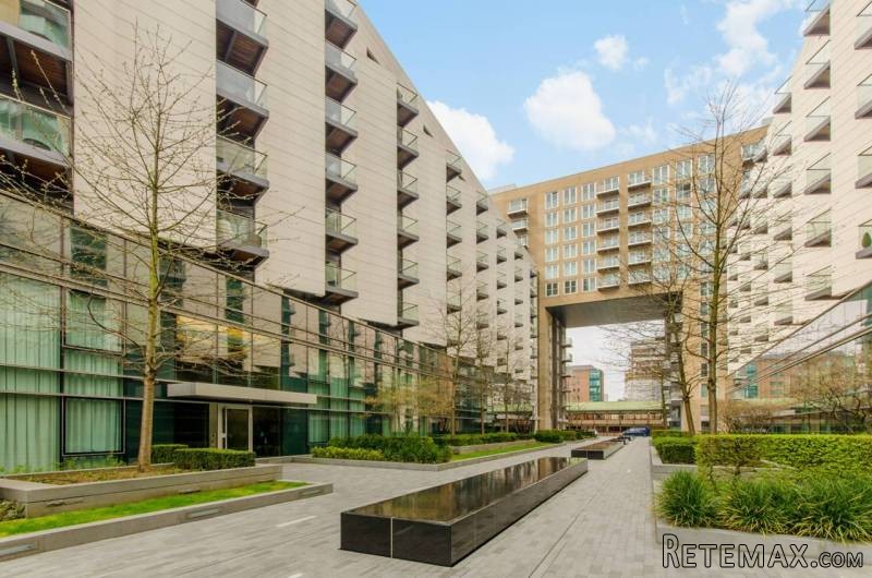 Canary Wharf 2 bed luxury apartment