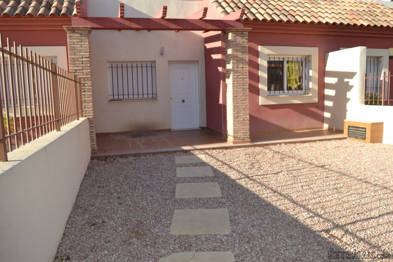 2 Bedrooms - Villa - Murcia - For Sale