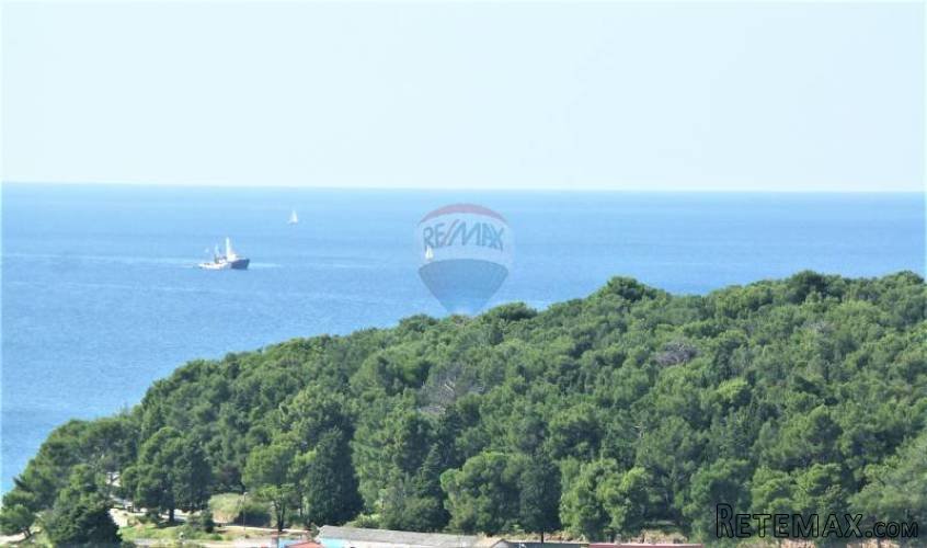 Istra,Pula, apartman sa pogledom na more 30,79m2
