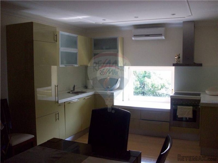 OPATIJA - STROGI CENTAR - STAN 140 m2 - II kat - 6
