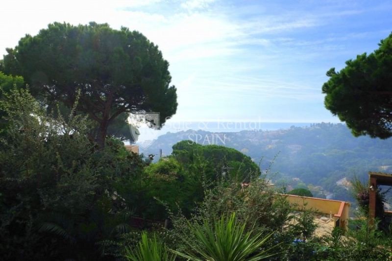 House With Sea Views, Swimming Pool..