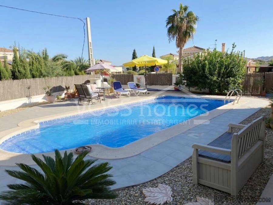 NEW & EXCLUSIVE TO VOSS HOMES - A spacious, lovingly.. - 2