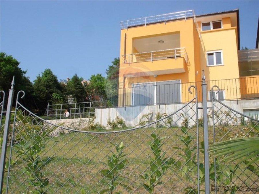 OPATIJA - NOVOGRADNJA - STAN 96m2 - POGLED - 3