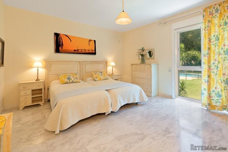 Superb Beach Side 3 Bedroom Apartment