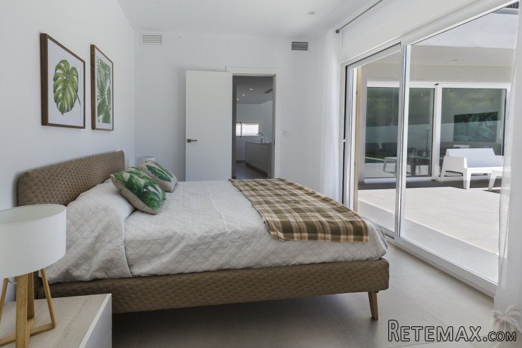 This wonderful villa is part of a 11-property project only.. - 4