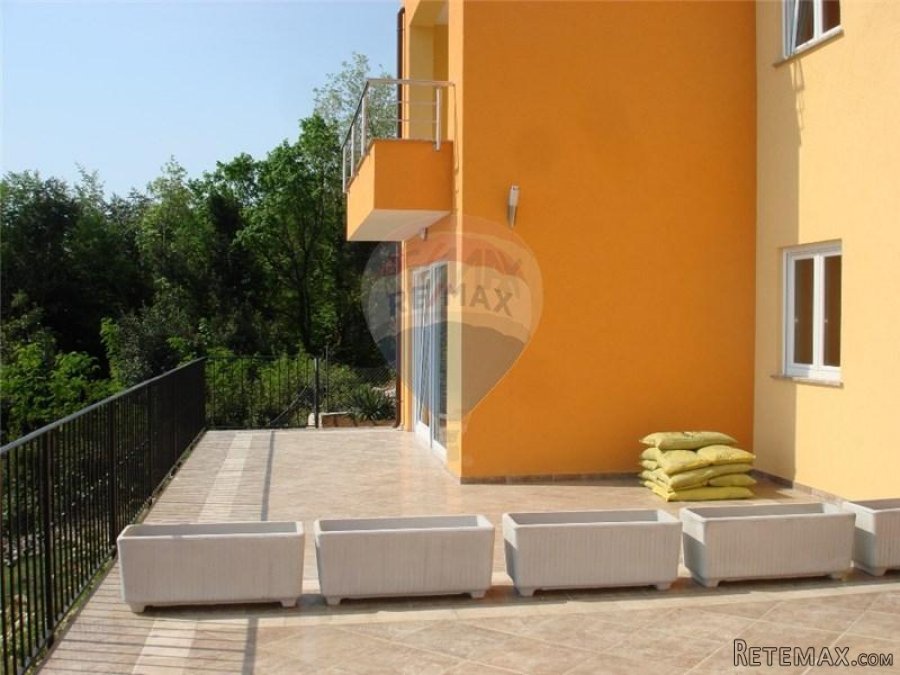 OPATIJA - NOVOGRADNJA - STAN 96m2 - POGLED - 5