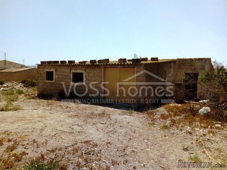 Huge country house with garage of approx 250m2 and.. - 6