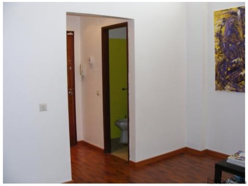 Office-Portimao-Algarve-for sale - 2