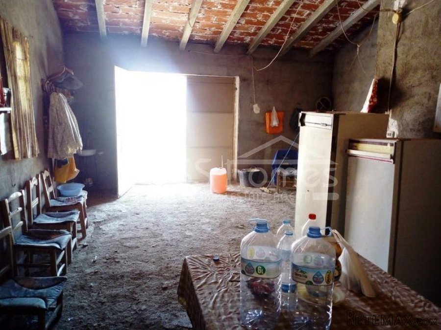 Huge country house with garage of approx 250m2 and.. - 8