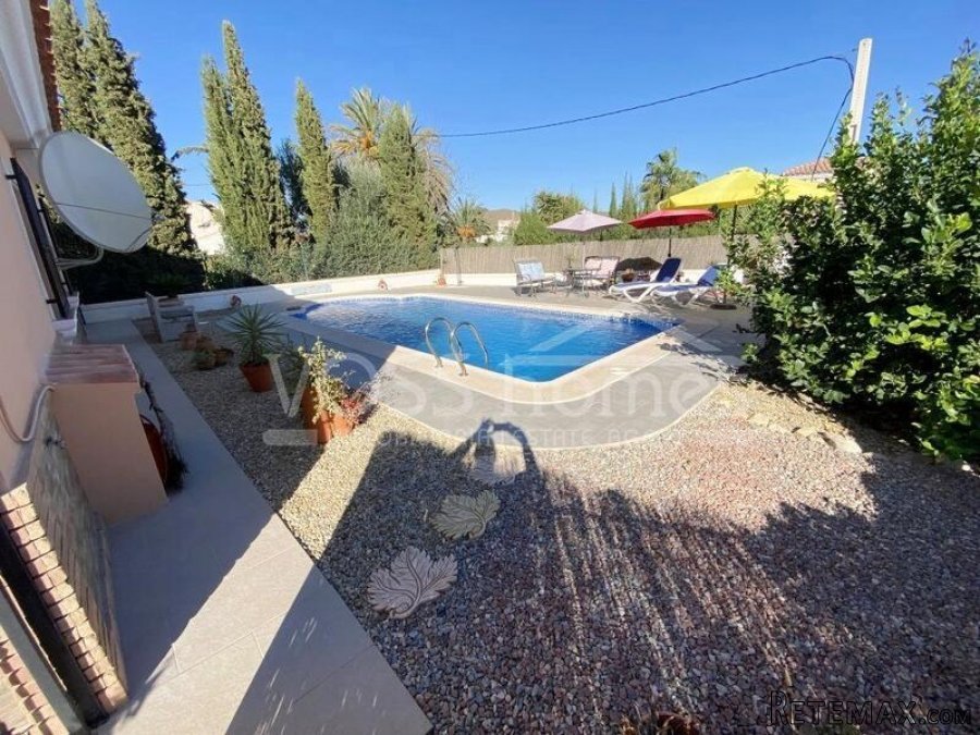 NEW & EXCLUSIVE TO VOSS HOMES - A spacious, lovingly.. - 8
