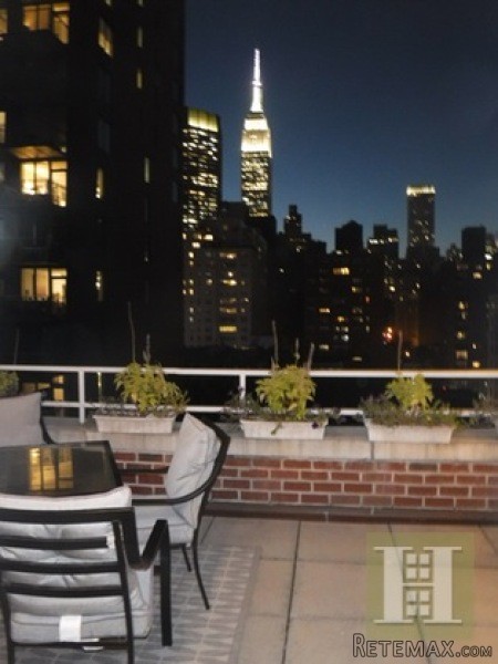 1 bedroom Apartment For Sale: 240 EAST.. - 2