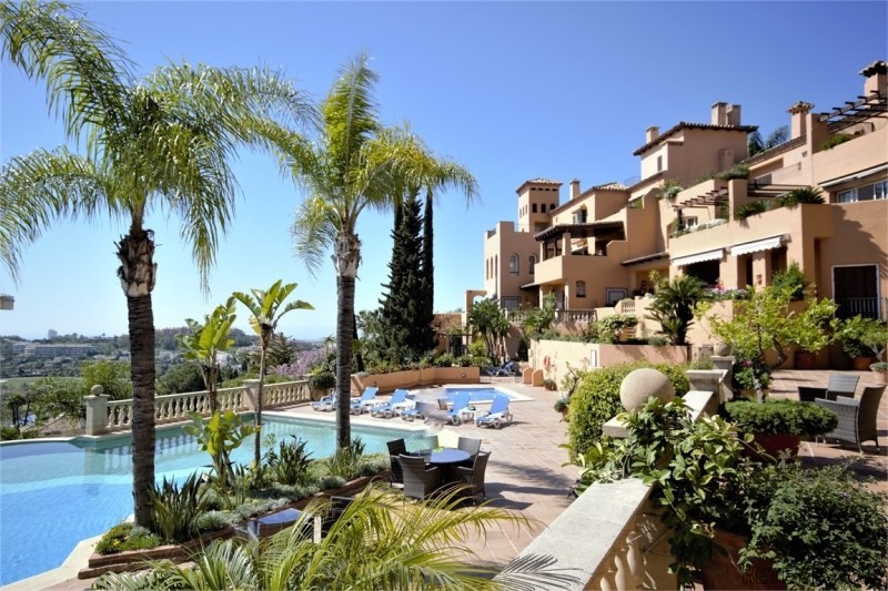 Nueva Andalucia - Puerto Banus, , 3..