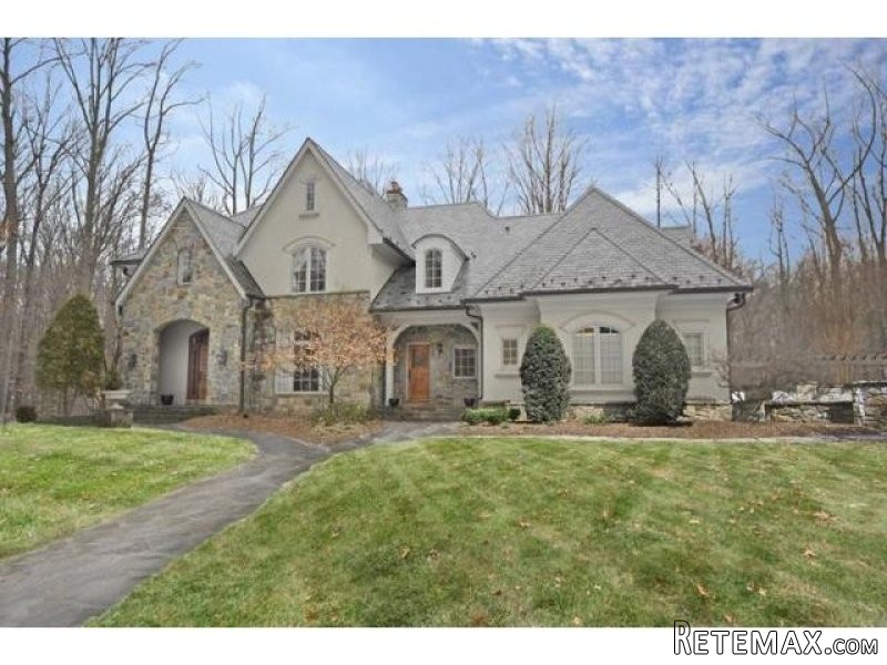 5 bedroom Detached House For Sale: 207..