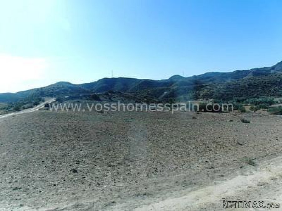 Ware house of 60m2 located between Zurgena and Palaces on a.. - 3