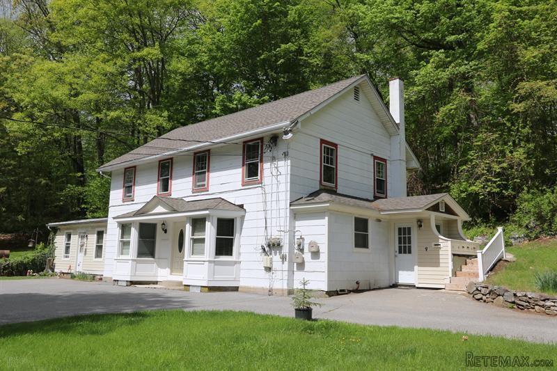 4 bedroom Flat For Sale: 1036 Route 6..