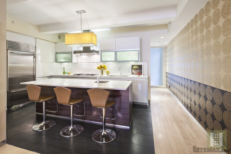 3 bedroom Apartment For Sale: 158 WEST.. - 2