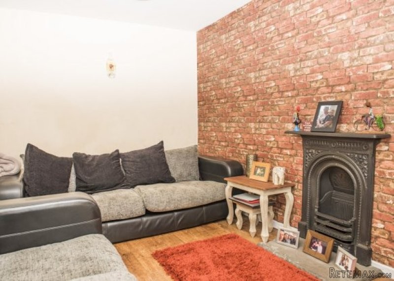 2 bedroom, Terraced House house for sale - 2