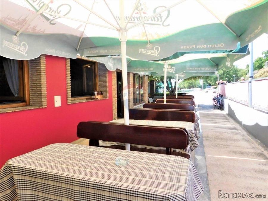 Umag,Savudrija,Renomirani restoran u turističkom naselju - 2