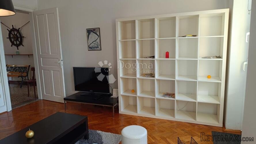 Rijeka, Trsat stan 2s+db, balkon, najam - 3