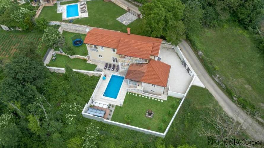 Vila za odmor u središnjoj Istri - 2