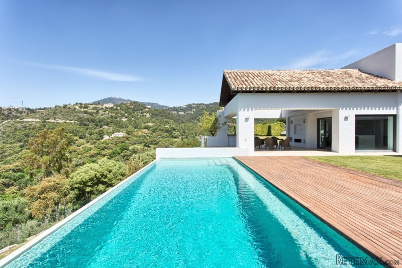 6 Bedrooms - Villa - Malaga - For Sale - 2
