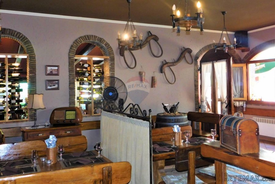Umag,Savudrija,Renomirani restoran u turističkom naselju - 9