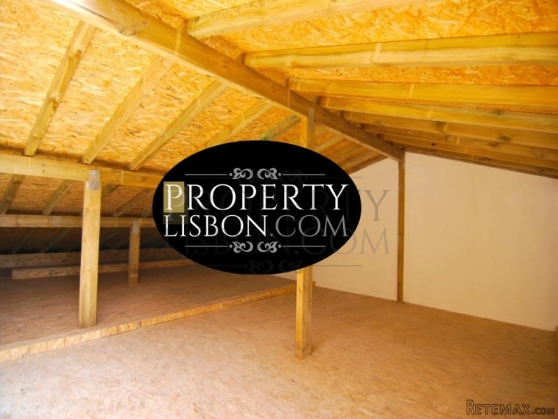Charming 7-bedroom penthouse apartment..