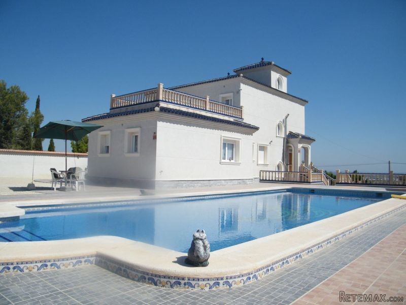4 Bedrooms - Villa - Alicante - For Sale - 2