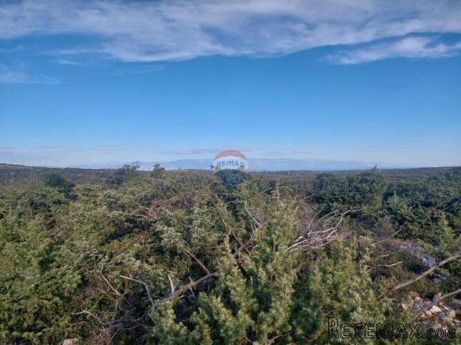 Otok Cres, Poljoprivredno zemljište, 87110m2 - 2