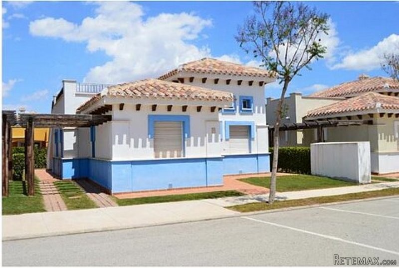 * 3 BED BUNGALOW STYLE VILLA
