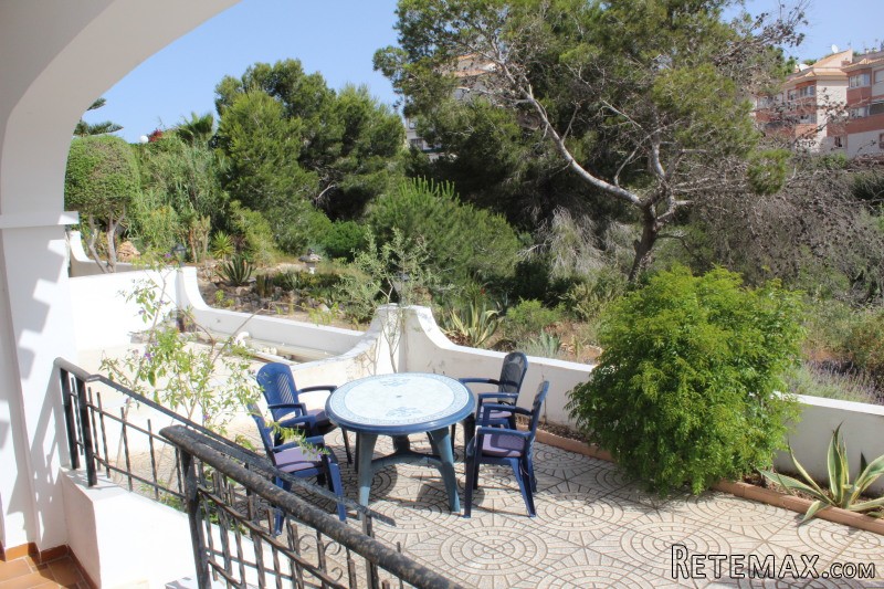 3 Bedrooms - Town House - For Sale - 2