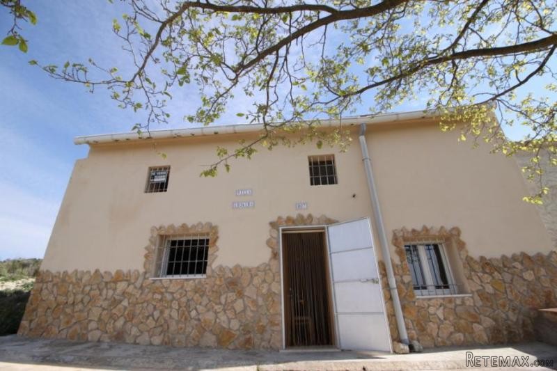 Spanish country house for partial..