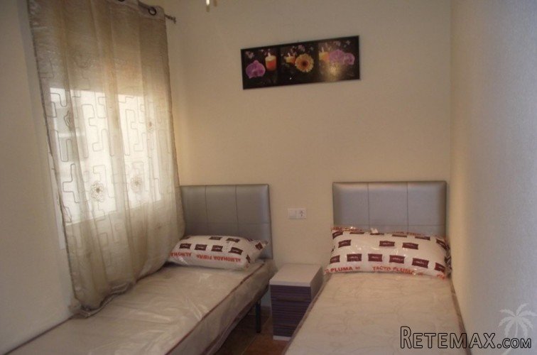 This beautiful 2 bedroom apartment in the bustling heart of.. - 5