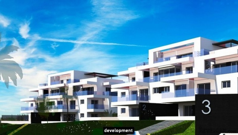 Apartment for sale in East Estepona..