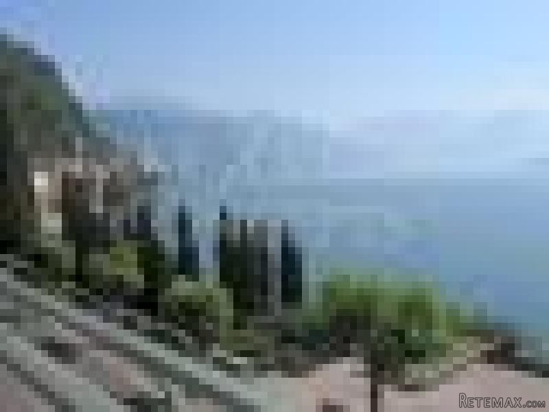 Apartment For Sale In Lakefront Musso..