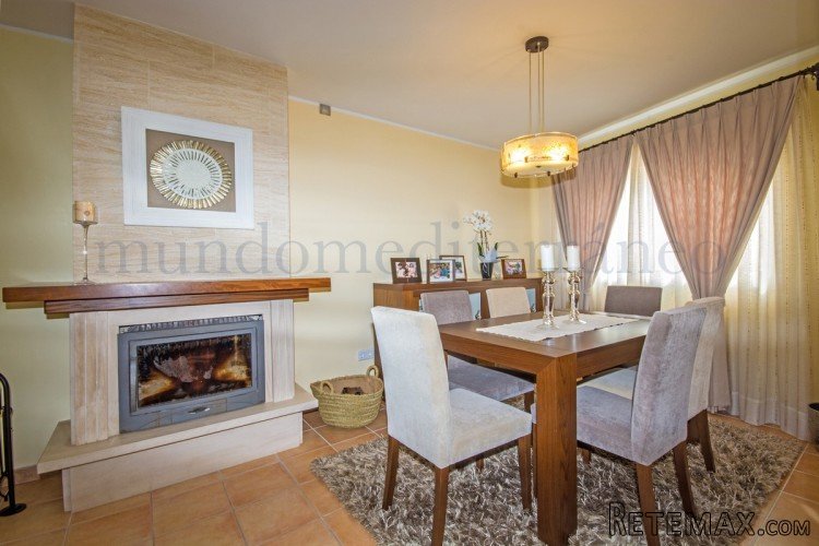 Excellent town house in the quiet charming village of.. - 3