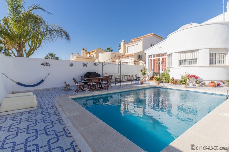 3 Bedrooms - Villa - Alicante - For Sale - 2