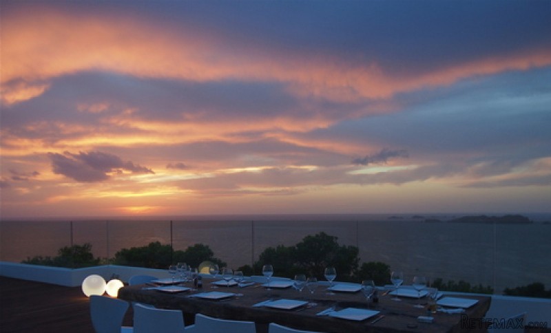 8 bedroom Villa For Sale: Cala Molí..