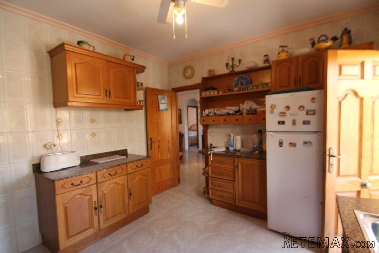 In a special residential area in La Marina, we have this.. - 5