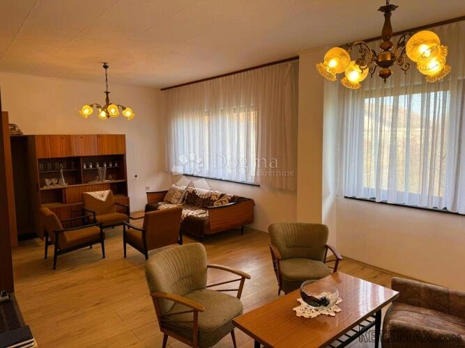 Kuća koja čeka vašu viziju - stvorite dom po svojoj mjeri