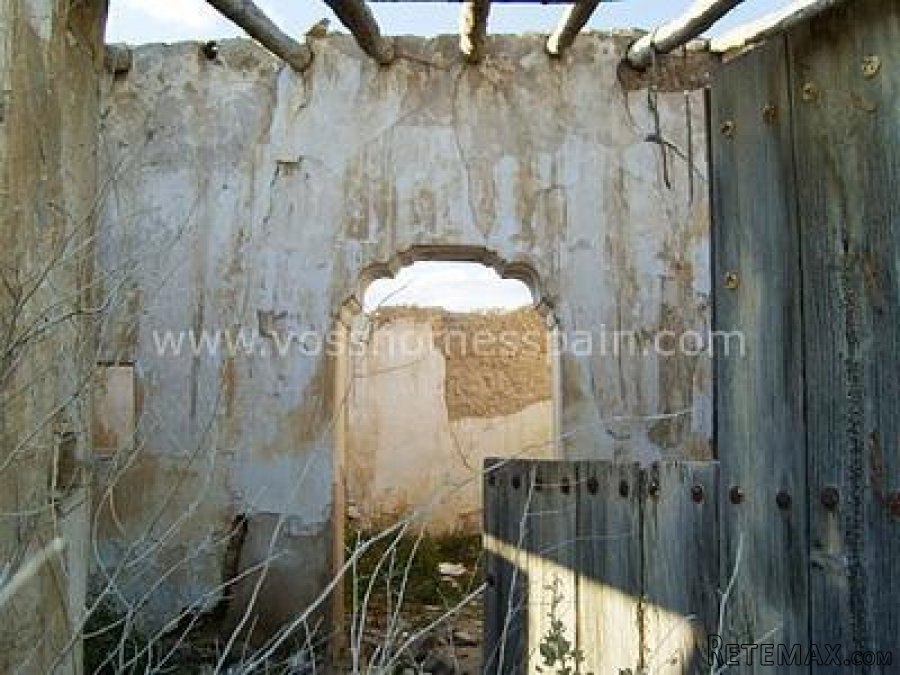 Rustic Land for sale which has a large 150m2 ruin in a.. - 5