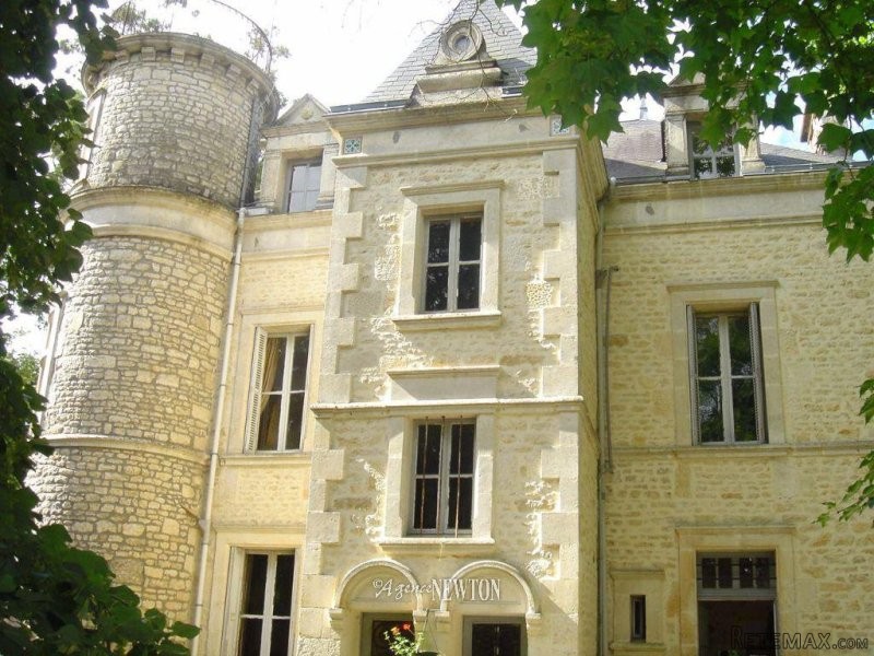 VENDEE -Fontenay - Amazing Chateau - 8..