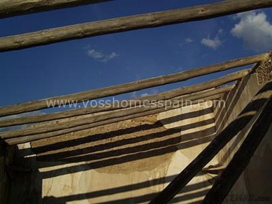 Rustic Land for sale which has a large 150m2 ruin in a.. - 8